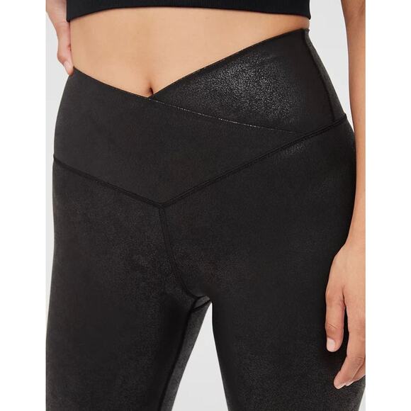 NWT OFFLINE Aerie The Hugger Crossover High Waisted Legging Black Women's XS - Picture 2 of 10
